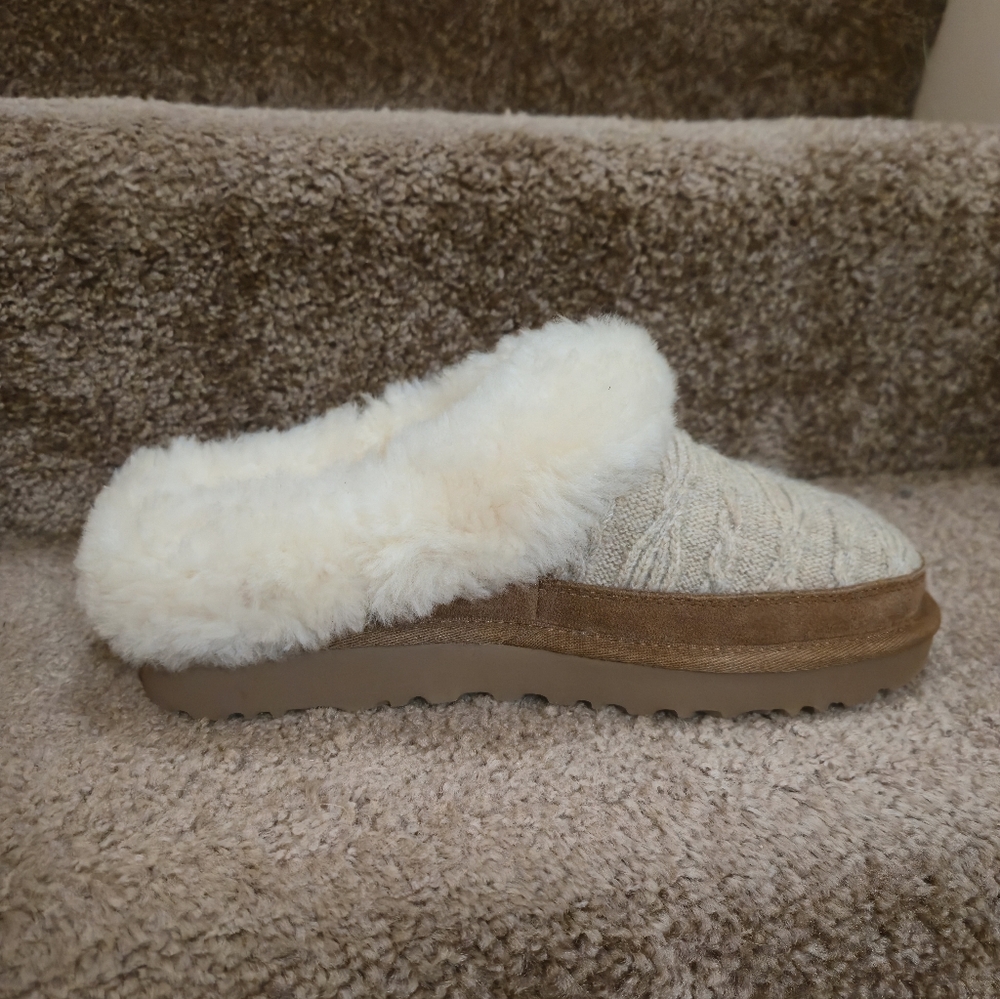 UGG Cluggette Cable Knit Slipper - Picture 3 of 15